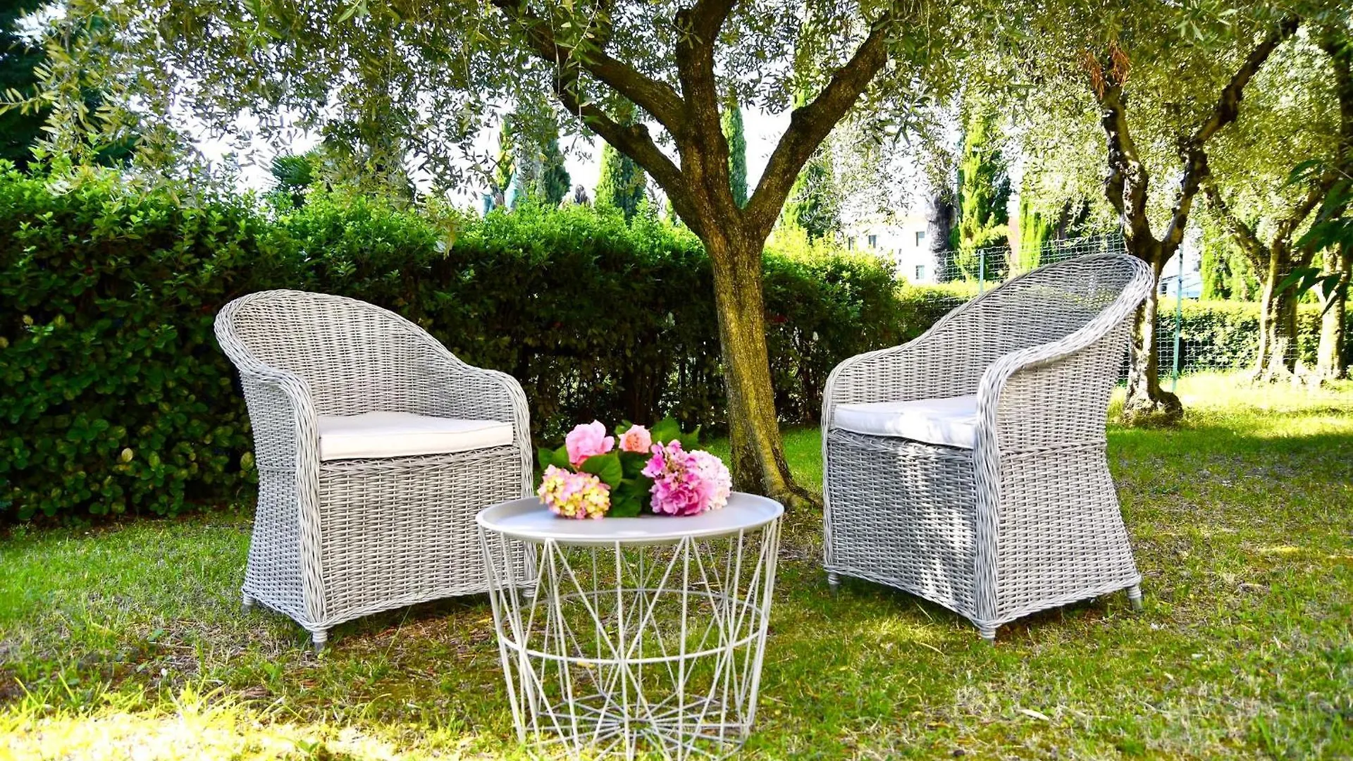 Canevon Suite Apartment Bardolino